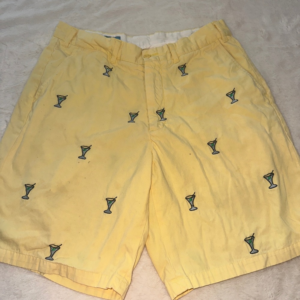Castaway Nantucket Island Men 33 Yellow Martini Embroidered Cotton Shorts Preppy